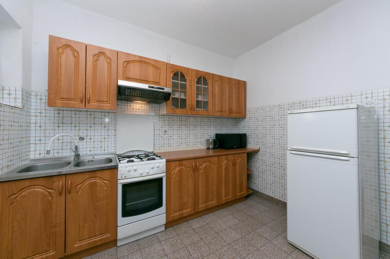 Apartments With A Parking Space Gradac, Makarska - 14708 Екстериор снимка
