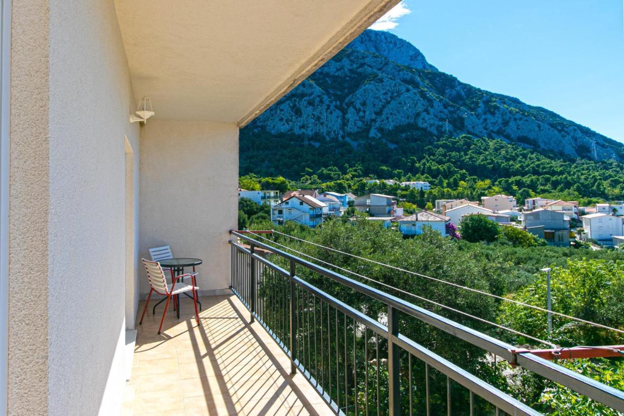 Apartments With A Parking Space Gradac, Makarska - 14708 Екстериор снимка
