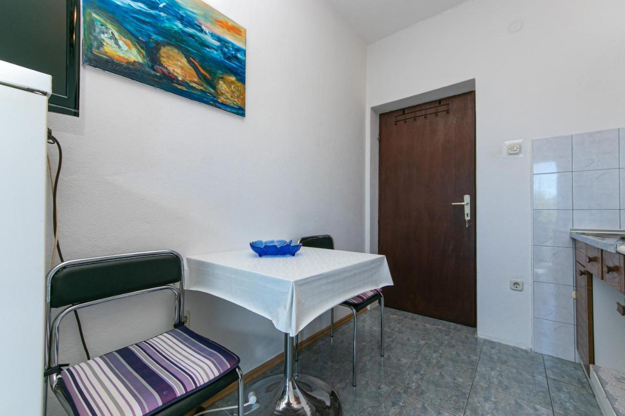 Apartments With A Parking Space Gradac, Makarska - 14708 Екстериор снимка